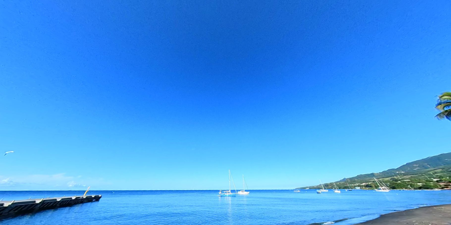 La Baie de St Pierre, depuis la plage du bourg